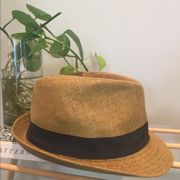 🎁 FWP Straw Hat with Black Ribbon - Picture 6 of 9